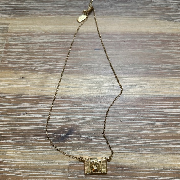 Kate Spade Camera Necklace - Picture 2 of 4